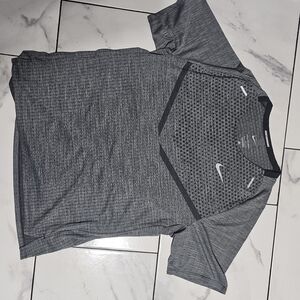 Nike Men's Gray Performance Shirt